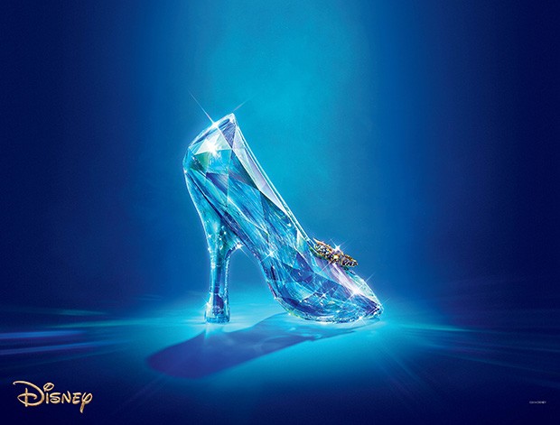  Cinderella slipper, made by Swarovski for the latest Disney remake.  (Foto:  Courtesy Disney 2015 )