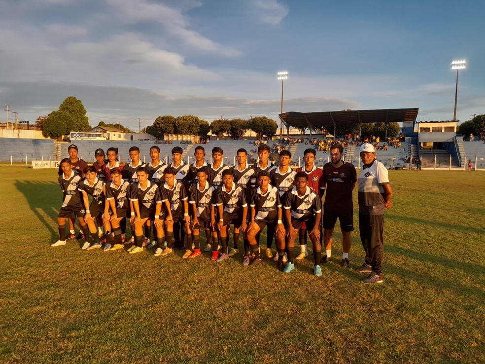 Mixto volta a vencer o Sorriso e &Atilde;&copy; campe&Atilde;&pound;o do Mato-grossense Sub-15 |  futebol | ge