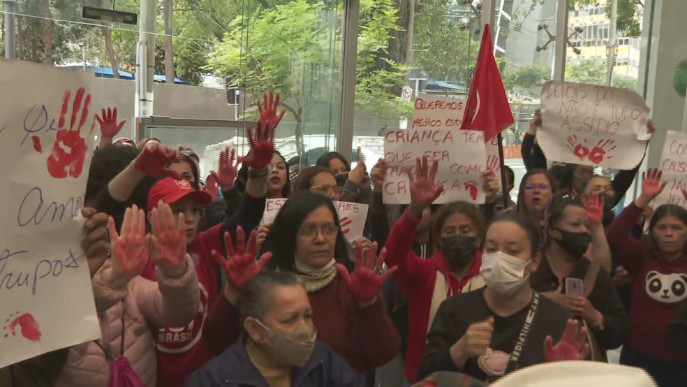 Ato ocorre em frente à sede do Conselho Regional de Medicina de SP — Foto: Arquivo Pessoal 