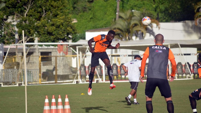 Kanu; treino do Vitória (Foto: Divulgação/EC Vitória)