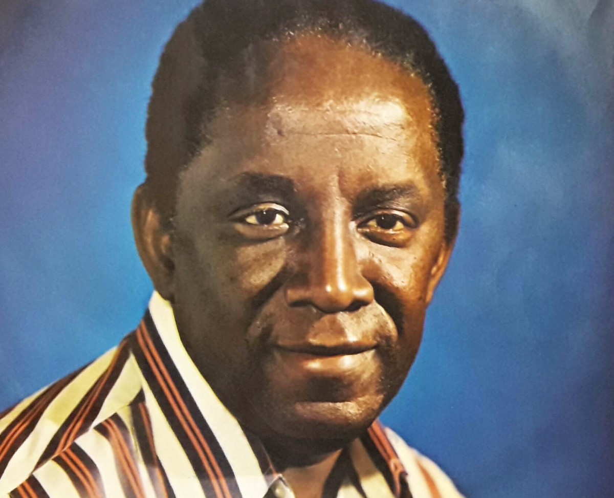 Jamelão, enredo da Mangueira, é voz imortal do Carnaval e também dos amargurados sambas-canção |  Weblog do Mauro Ferreira