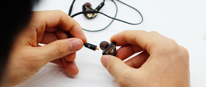 Fones de ouvido são criados em processo artesanal (Foto: Reprodução/Kickstarter) (Foto: Fones de ouvido são criados em processo artesanal (Foto: Reprodução/Kickstarter))