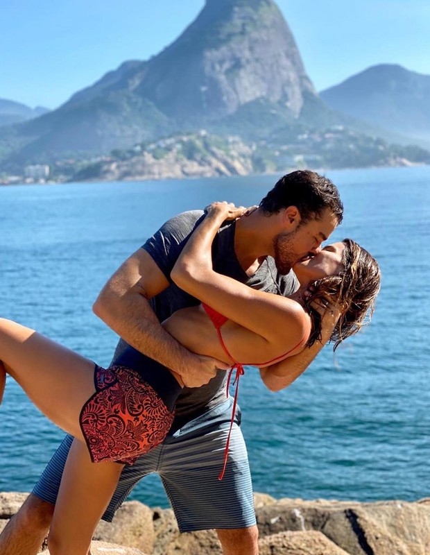 Joaquim Lopes e Marcella Fogaça (Foto: Reprodução/Instagram)