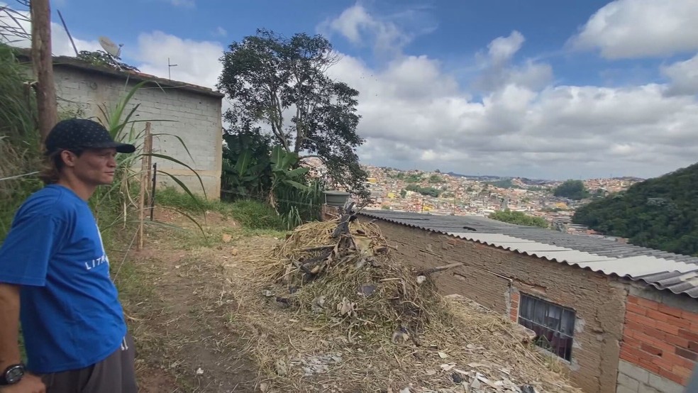 David conseguiu comprar terreno em Mauá, onde irá erguer sua casa — Foto: TV Globo