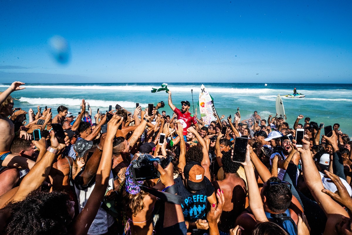 Filipinho comemora título em família e supera momento difícil: 