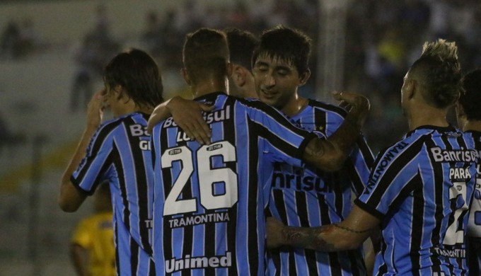 Luan marca e dá vitória ao Grêmio em amistoso contra o Maringá