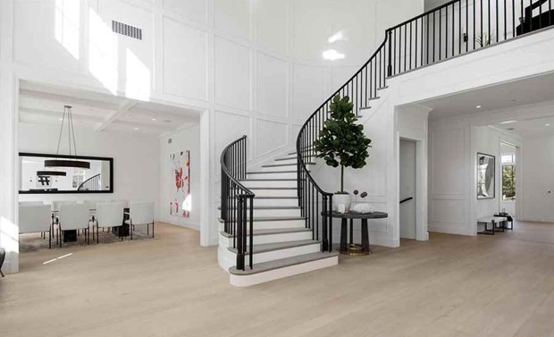 Ben Affleck comprou uma mansão na Califórnia (Foto: Divulgação / Berkshire Hathaway HomeServices)
