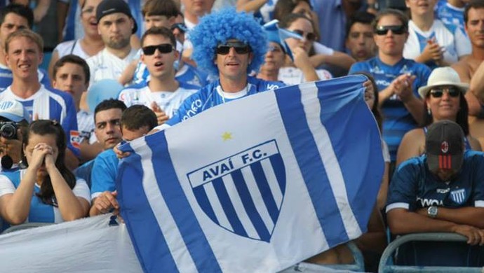 Avaí faz promoção de ingressos para a partida contra o Cruzeiro, no sábado
