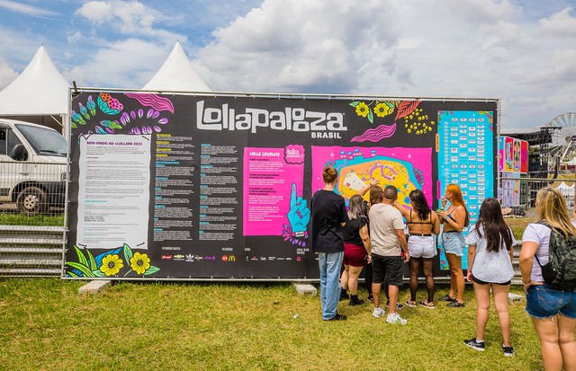 SAO PAULO, BRAZIL - MARCH 25: A general view of atmosphere during day one of Lollapalooza Brazil Music Festival at Interlagos Racetrack on March 25, 2022 in Sao Paulo, Brazil. (Photo by Mauricio Santana/Getty Images) (Foto: Getty Images)