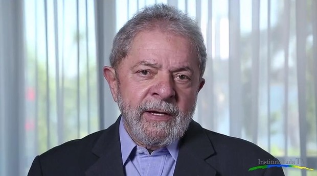Em vídeo publicado no YouTube, Lula afirma que usará sua experiência para 