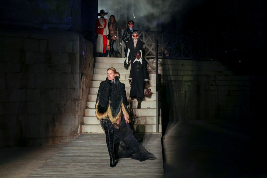 Castelos e mistícismo: tudo sobre a coleção Gucci Cosmogonie; confira os melhores looks