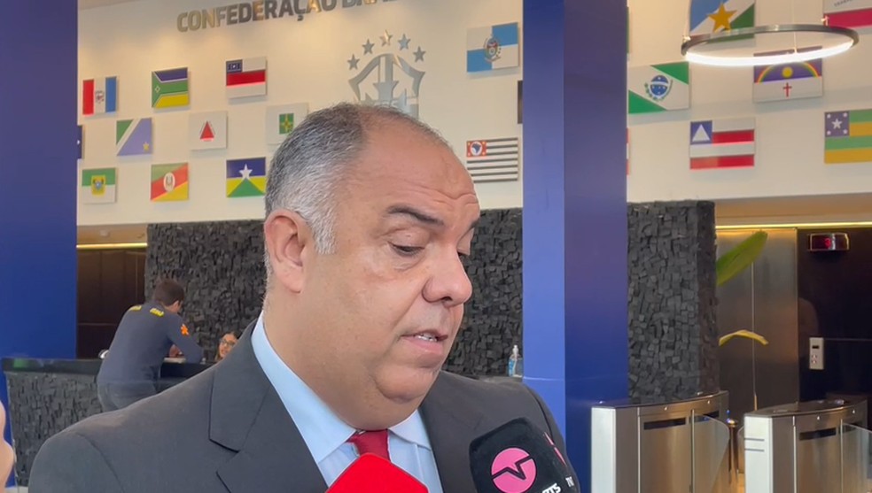 Marcos Braz, dirigente do Flamengo, ap&oacute;s sorteio da Copa do Brasil &mdash; Foto: Vinicius Rodeio