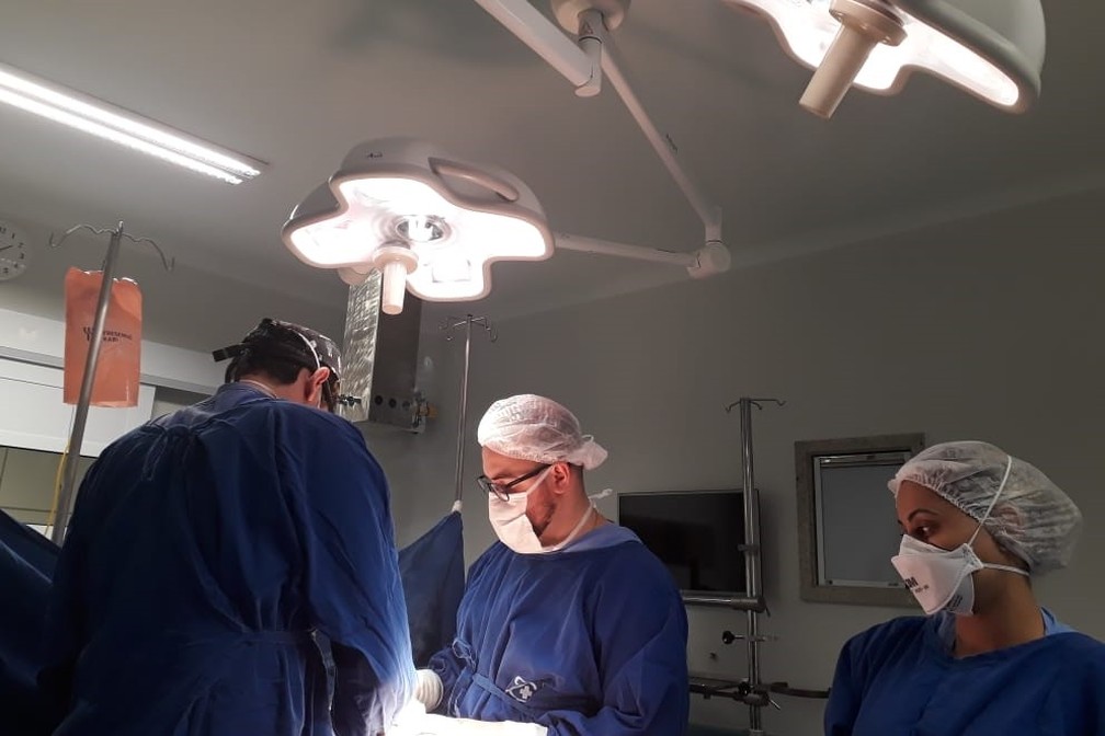 Captação de múltiplos órgãos beneficiou cinco pessoas que aguardavam por transplante — Foto: Santa Casa de Presidente Prudente