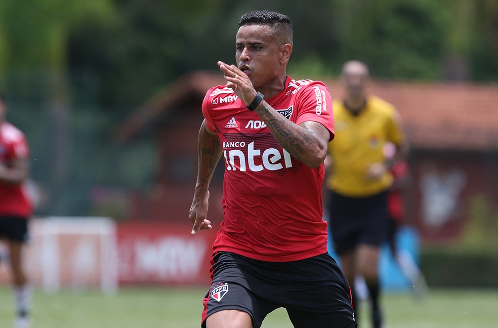 Everton, atacante do São Paulo — Foto: Rubens Chiri / saopaulofc.net