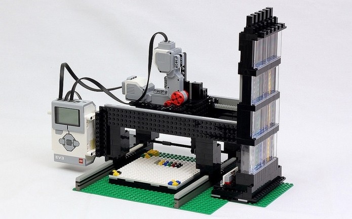 Impressora de Lego criada por Jason Allemann (Foto: Divulga??o/JK Brickworks)