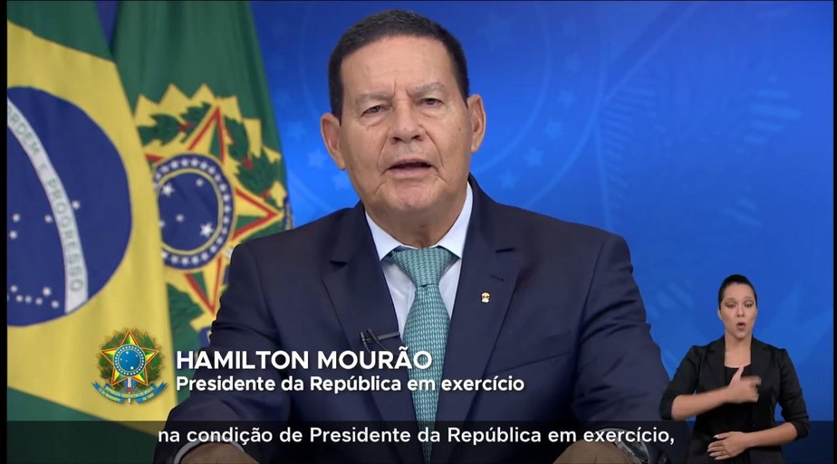 Halmiton Mourão, presidente em exercício, faz pronunciamento no último dia do governo