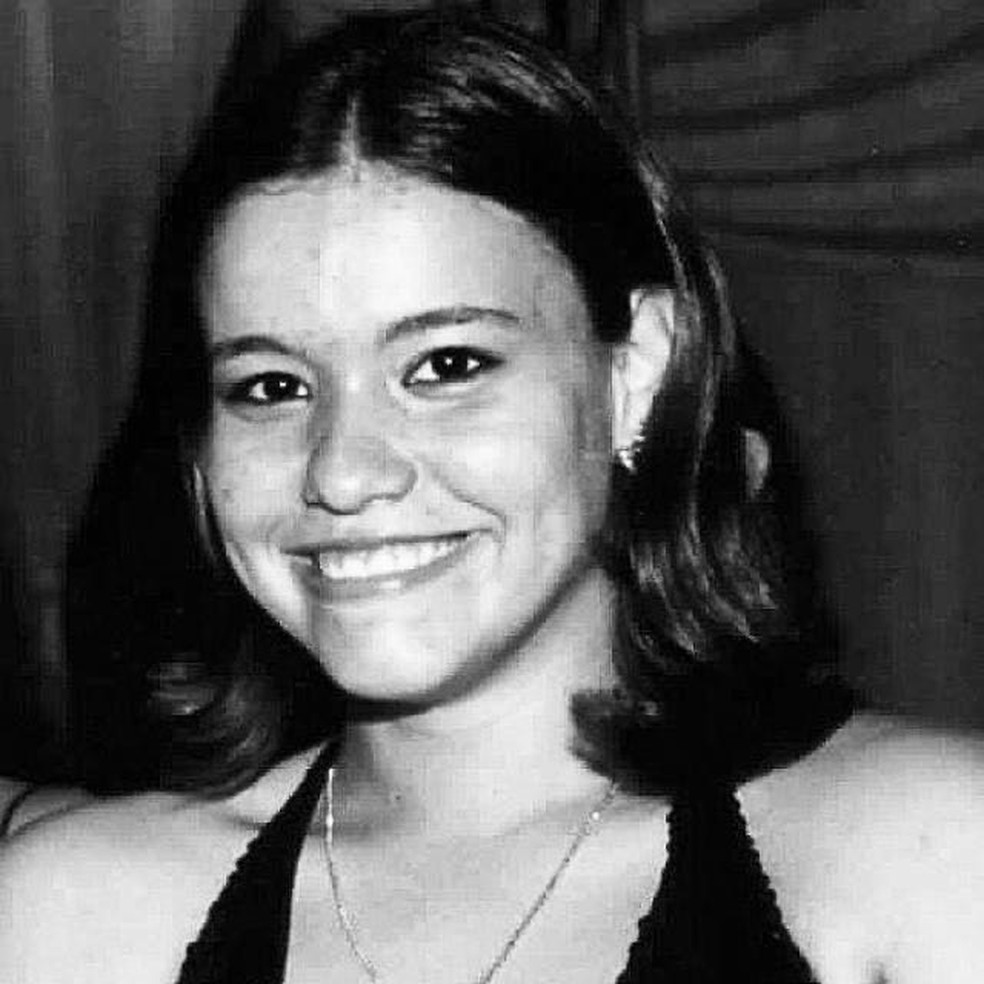 Mariana Braga da Costa foi vítima de uma bala perdida durante uma festa de calouros, em 22 de fevereiro de 2003 — Foto: Arquivo pessoal