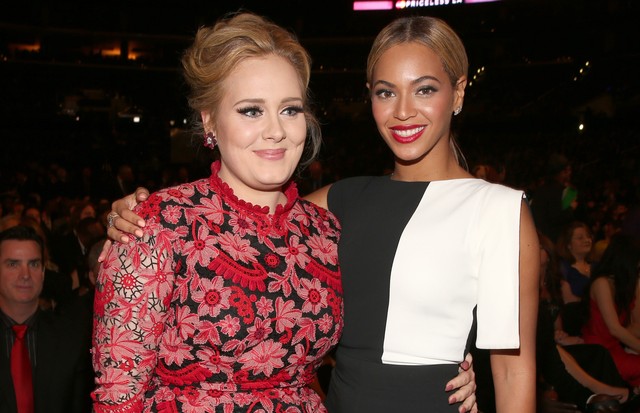Adele e Beyoncé no Grammy de 2013 (Foto: Getty Images)