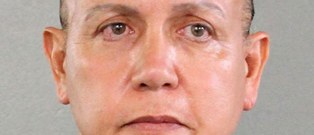Cesar Altieri Sayoc, acusado de enviar pacotes-bomba a políticos nos EUA — Foto: Broward County Sheriff's Office/Handout via Reuters