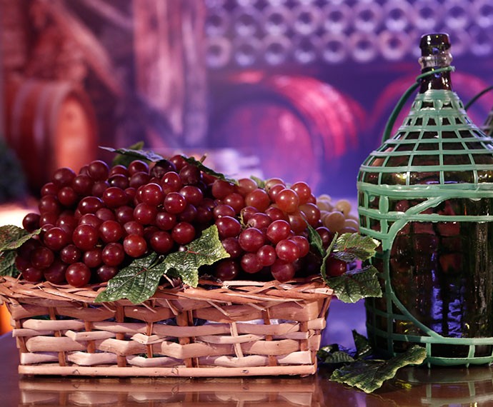 Delcoração é repleta de vinhos e uvas (Foto: Inácio Moraes/Gshow)