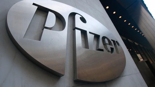  Outra fusão de grandes proporções: em novembro, a Pfizer e a Allergan se uniram em um acordo de US$ 160 bilhões, criando a maior fabricante de medicamentos do mundo em vendas
