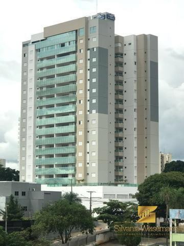 Casal constrói muro em vagas de garagem em condomínio de luxo em Cuiabá e Justiça manda demolir