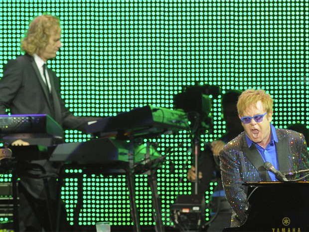 Elton John durante show no Jockey Club, em São Paulo, nesta quinta-feira (27) (Foto: G1/Flávio Moraes)