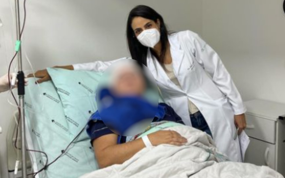Marina Aguiar, de 34 anos, se formou em medicina e atualmente trabalha no Hospital do Câncer em Goiânia, Goiás — Foto: Reprodução/Instagram