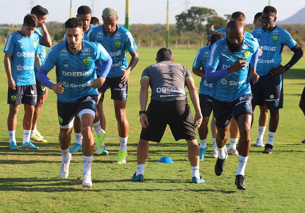 Vice do Cuiab&Atilde;&iexcl; revela perfil de contrata&Atilde;&sect;&Atilde;&micro;es para 2023: "Jogadores com boa  capacidade f&Atilde;&shy;sica&acirc; | cuiab&Atilde;&iexcl; | ge