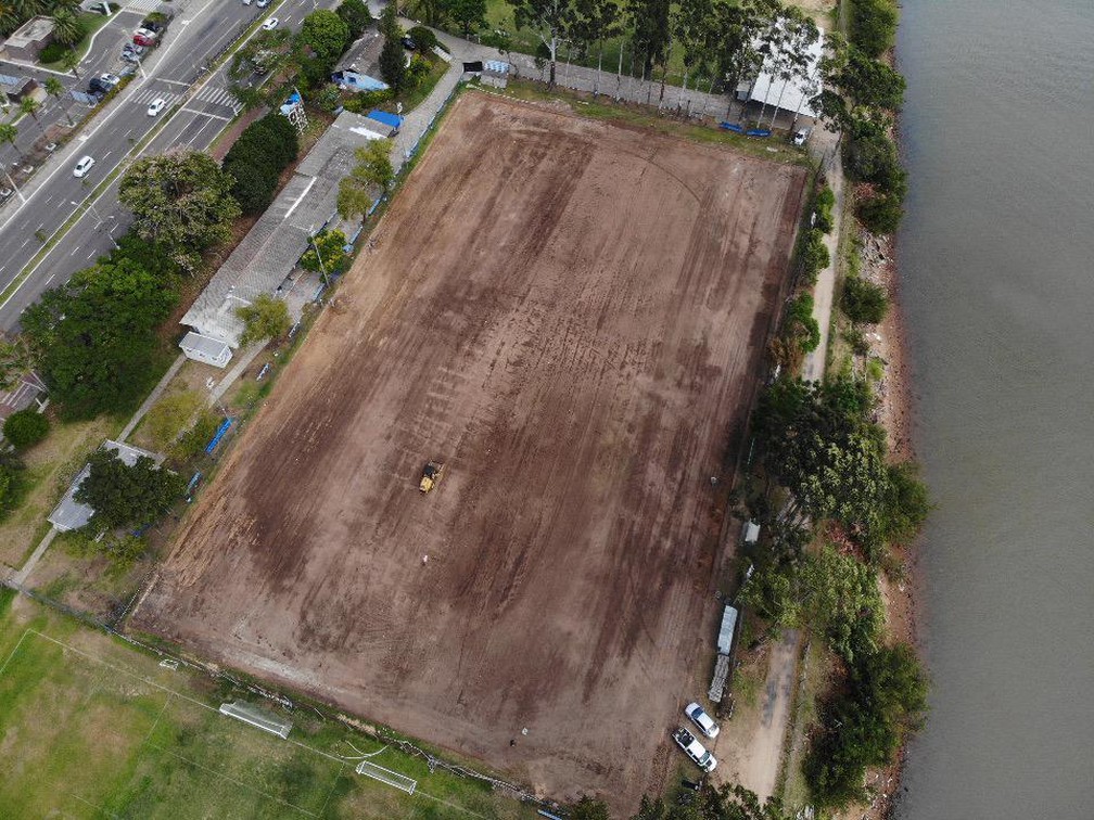 Campo do CT do Cristal receberá gramado sintético — Foto: Greenfield/Divulgação