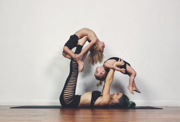 Yoga com filhos (Foto: Instagram / Reprodução)