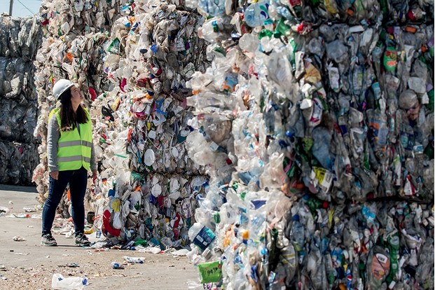 O interesse de Miranda Wang em lixo e reciclagem permitiram a fundação da BioCellection, a arrecadação entre 2015 e 2019 de US$ 5 milhões, a mudança para o Vale do Silício e a conquista do Rolex Awards for Enterprise (Foto: Rolex/Bart Michiels)