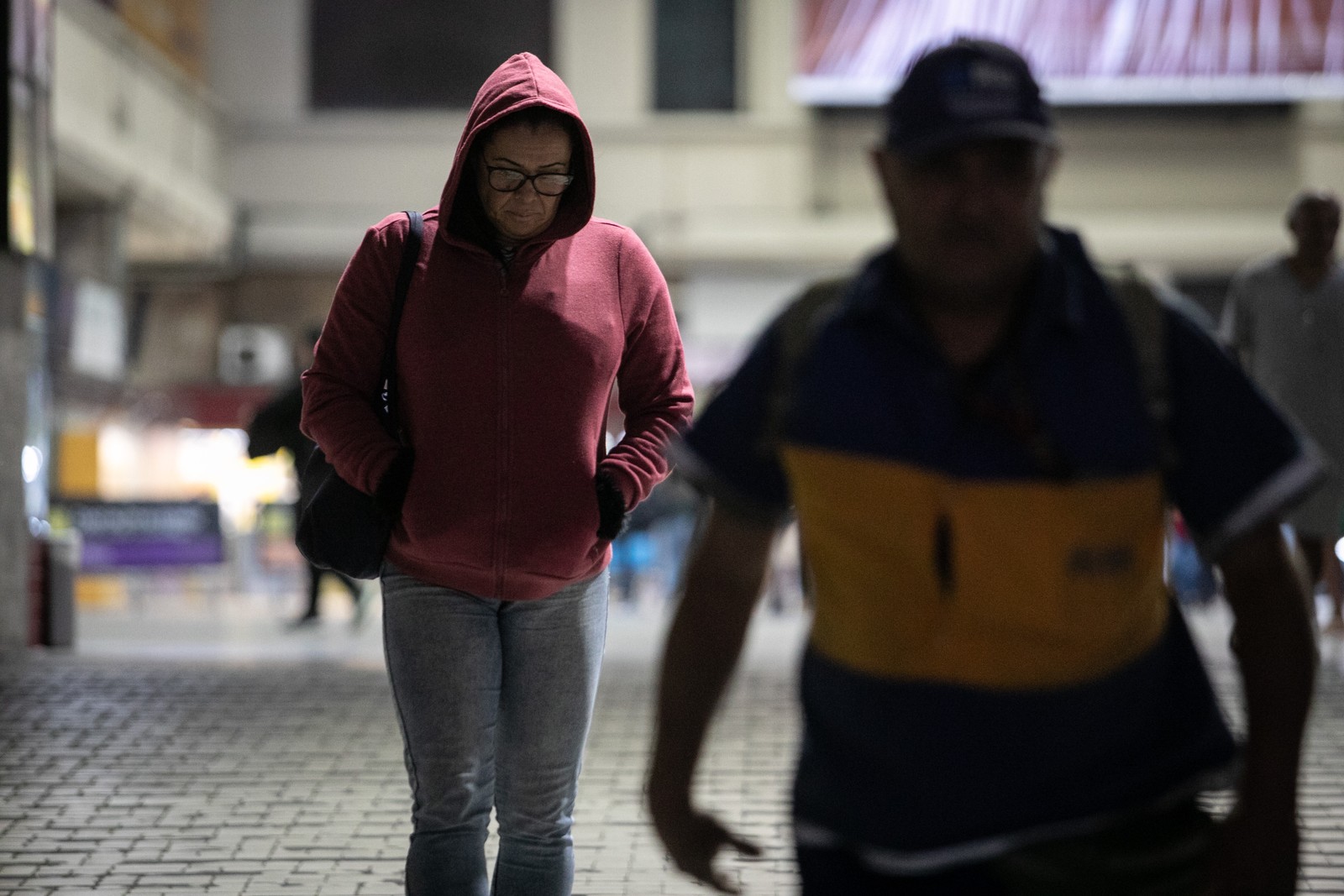 Frente fria mudou completamente o look carioca — Foto: Brenno Carvalho / Agência O Globo