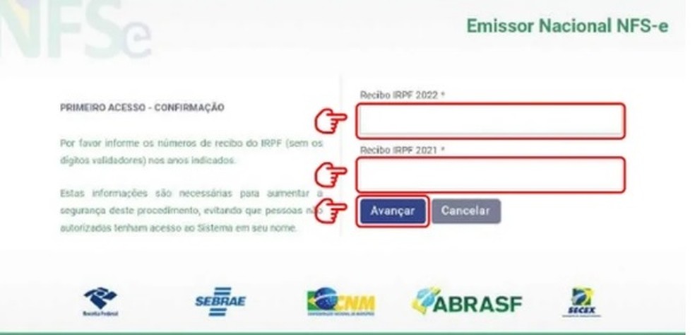 Informe os números dos dois últimos recibos de IR (2022 e 2021) nos campos indicados e clique em "Avançar" — Foto: Reprodução