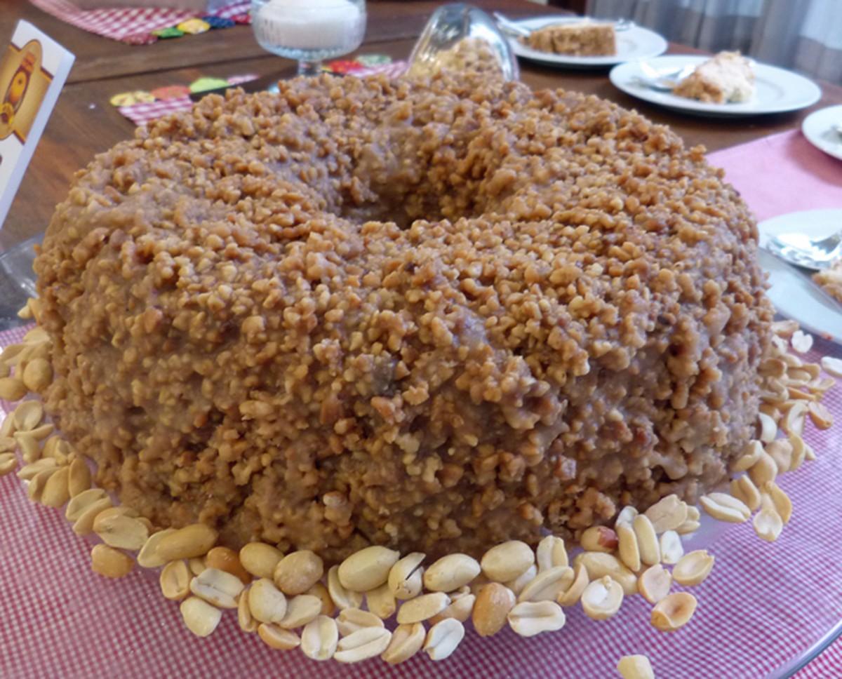 Bolo de Amendoim | Receitas Gshow | Gshow