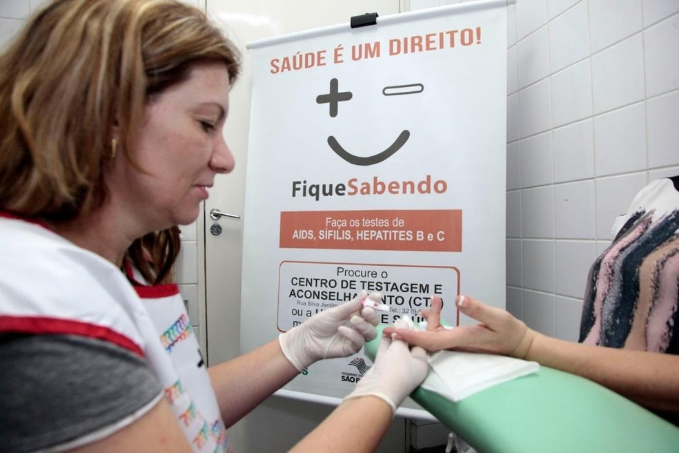 Testagem para HIV e sífilis serão realizados em Santos dentro da programação do Dezembro Vermelho — Foto: Prefeitura de Santos