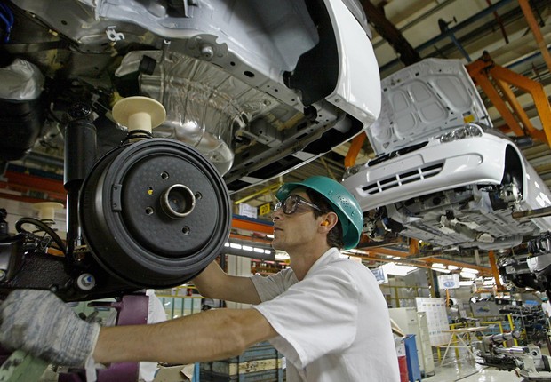 Carros ; veículos ; montadoras ; produção de automóveis ; PIB do Brasil ; indústria ; produção industrial ;  (Foto: Reprodução/Facebook)
