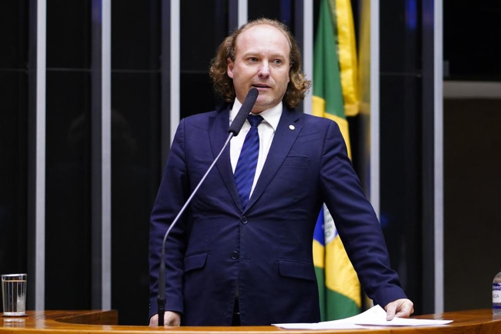 Rodrigo Agostinho, presidente do Ibama, durante sessão na Câmara dos Deputados em dezembro de 2022. — Foto: Pablo Valadares/Câmara dos Deputados