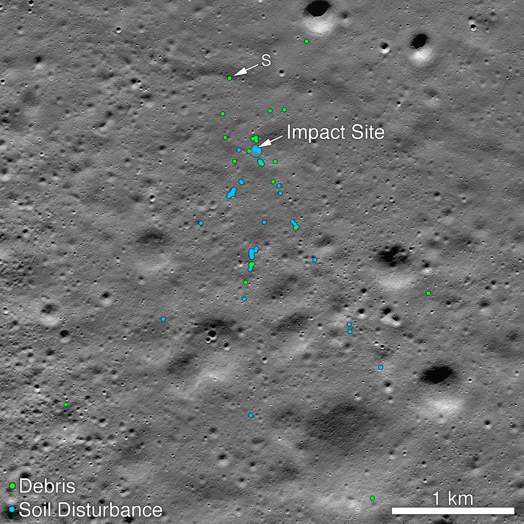 Com ajuda da Nasa, astrônomos indianos identificaram destroços da sonda Vikram (em verde) na Lua (Foto: NASA)