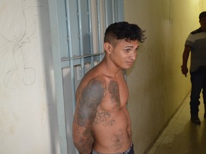 Homem tentou vender moto roubada no interior do Acre  (Foto: Adelcimar Carvalho/G1)