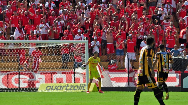 Torcida do Noroeste marca presente no jogo contra o Novorizontino pela decisão do acesso