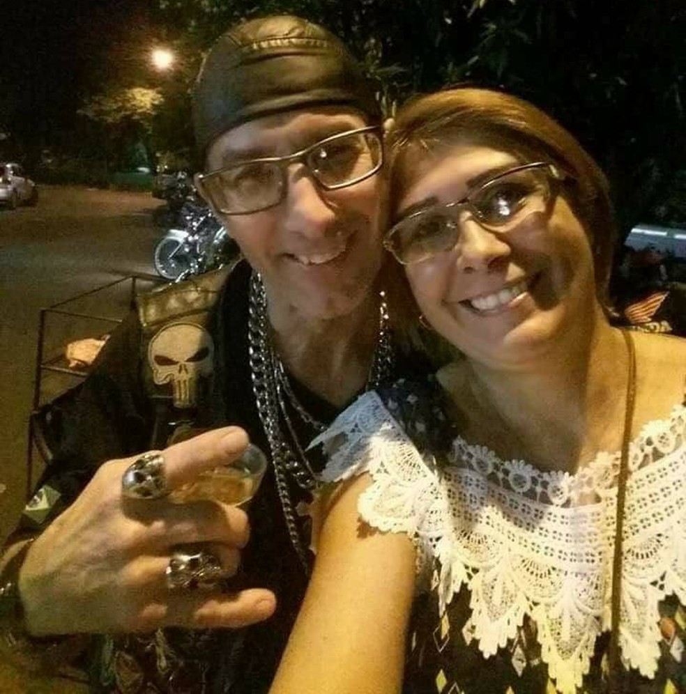 Casal morreu em acidente na serra de Capetinga (Foto: Reprodução Facebook)