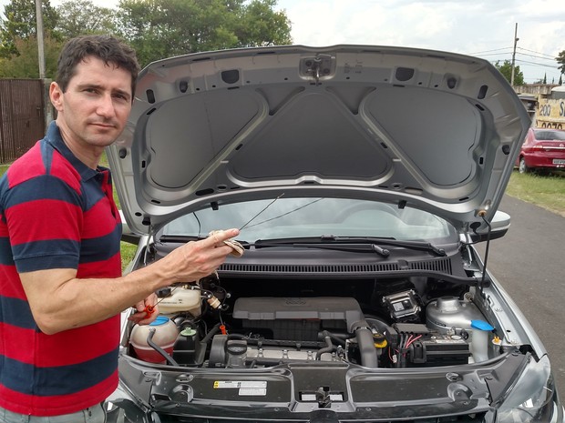 O mecânico André Santos decidiu ganhar dinheiro com as dicas que dava para comrpa de carros usados (Foto: Arquivo pessoal)