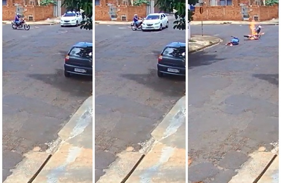 Câmera se segurança flagrou batida entre carro e moto em Araçatuba  — Foto: Reprodução/Câmera de segurança