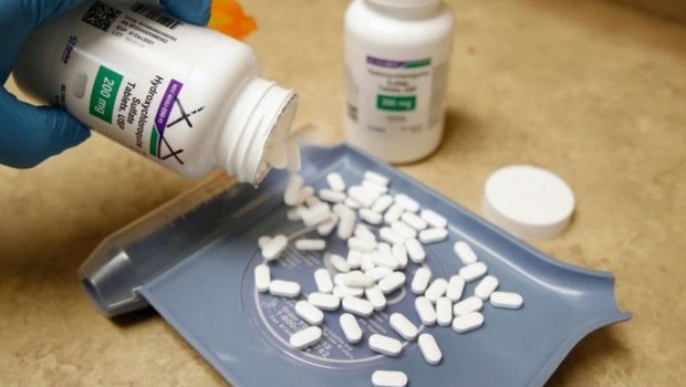 Médicos alegaram pressão para o uso de medicamentos sem comprovação científica na Prevent Senior; empresa nega acusações. (Foto: Getty Images via BBC)