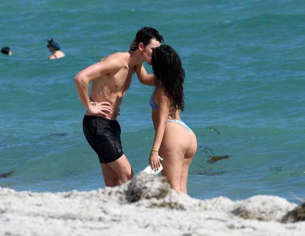 Shawn Mendes e Camila Cabello terminam namoro 1 Camila Cabello e Shawn Mendes (Foto: The Grosby Group)