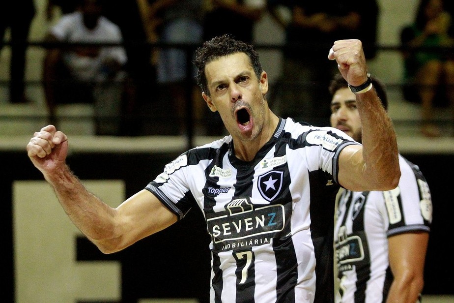 Com Botafogo fora da Superliga, Lorena aponta amadorismo e ataca: 