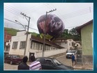 Balão cai em teto de fábrica desativada em Mar de Espanha