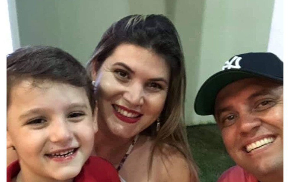 Família de Itápolis morre em acidente entre picape e caminhonete em Nova Mutum — Foto: Facebook /Reprodução