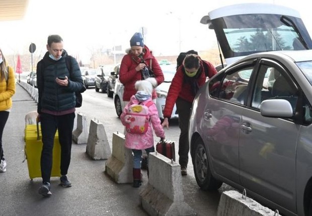 Estima-se que 25.000 russos partiram para Geórgia (Foto: Getty Images via BBC News)
